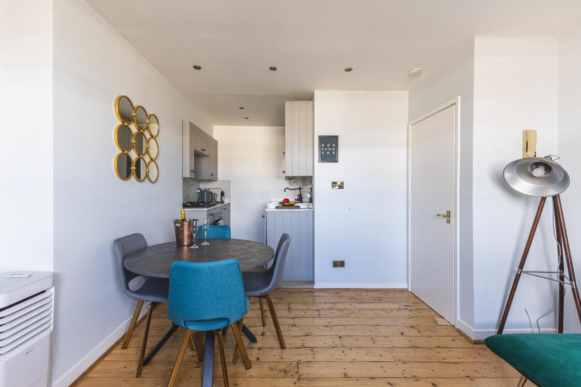 Luxurious 1-Bedroom Apartment In Kensington London Exterior foto